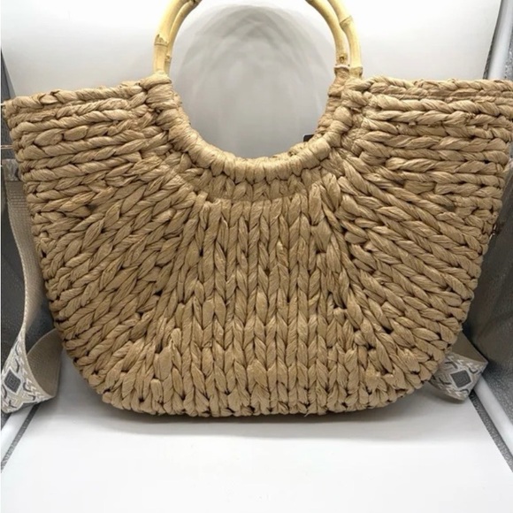 NWT Haute Hippie Straw Handbag with Boho Trap, Bamboo Handles - Picture 2 of 4